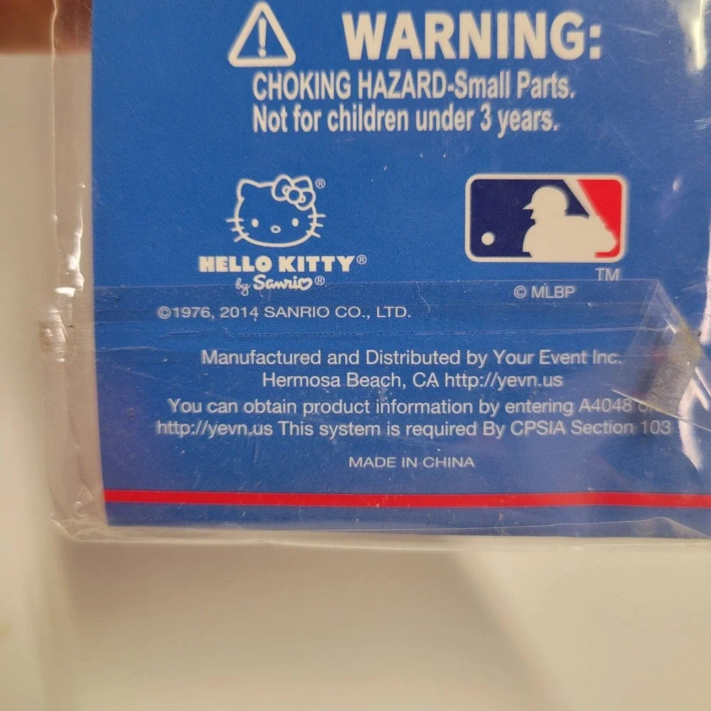 Hello Kitty Cleveland Indians MLB Keychain Stadium Exclusive Sanrio Wahoo 2014